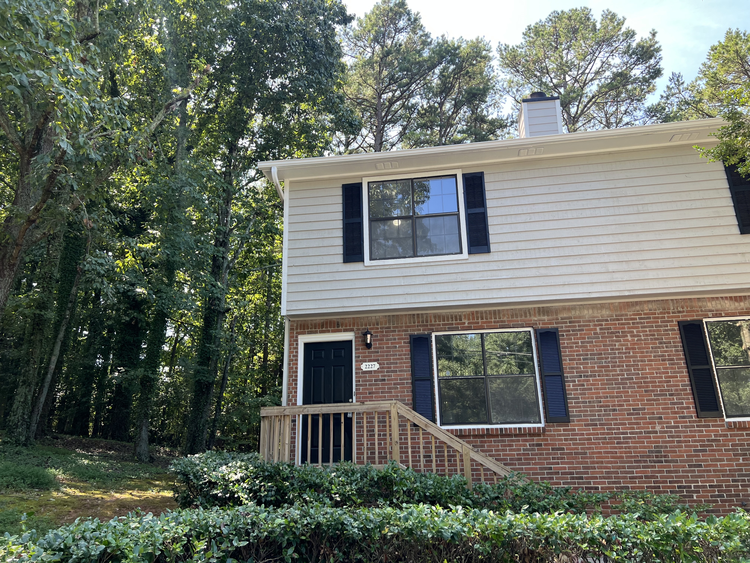 2227 Highpoint Road - 1