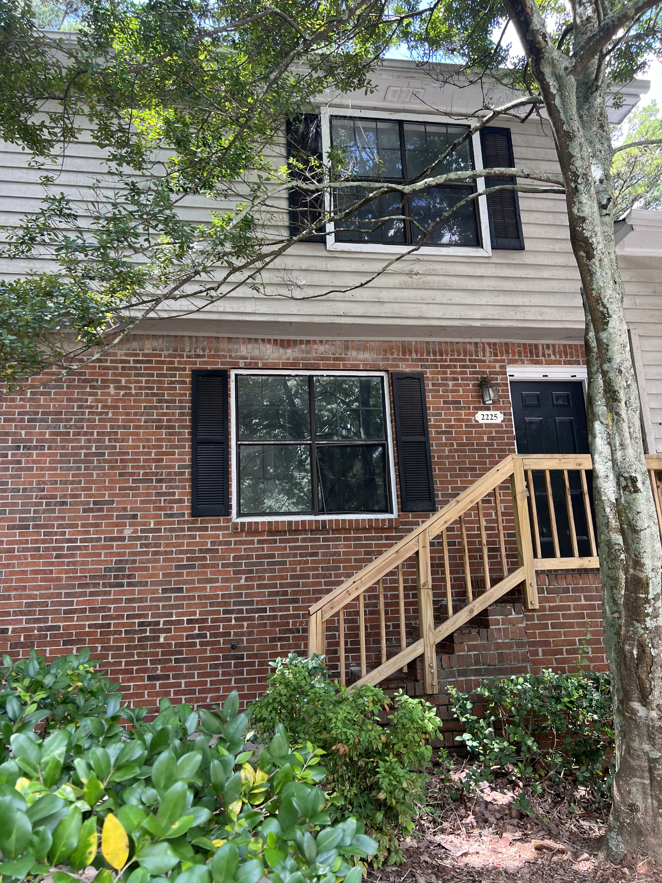 2225 Highpoint Road - 1