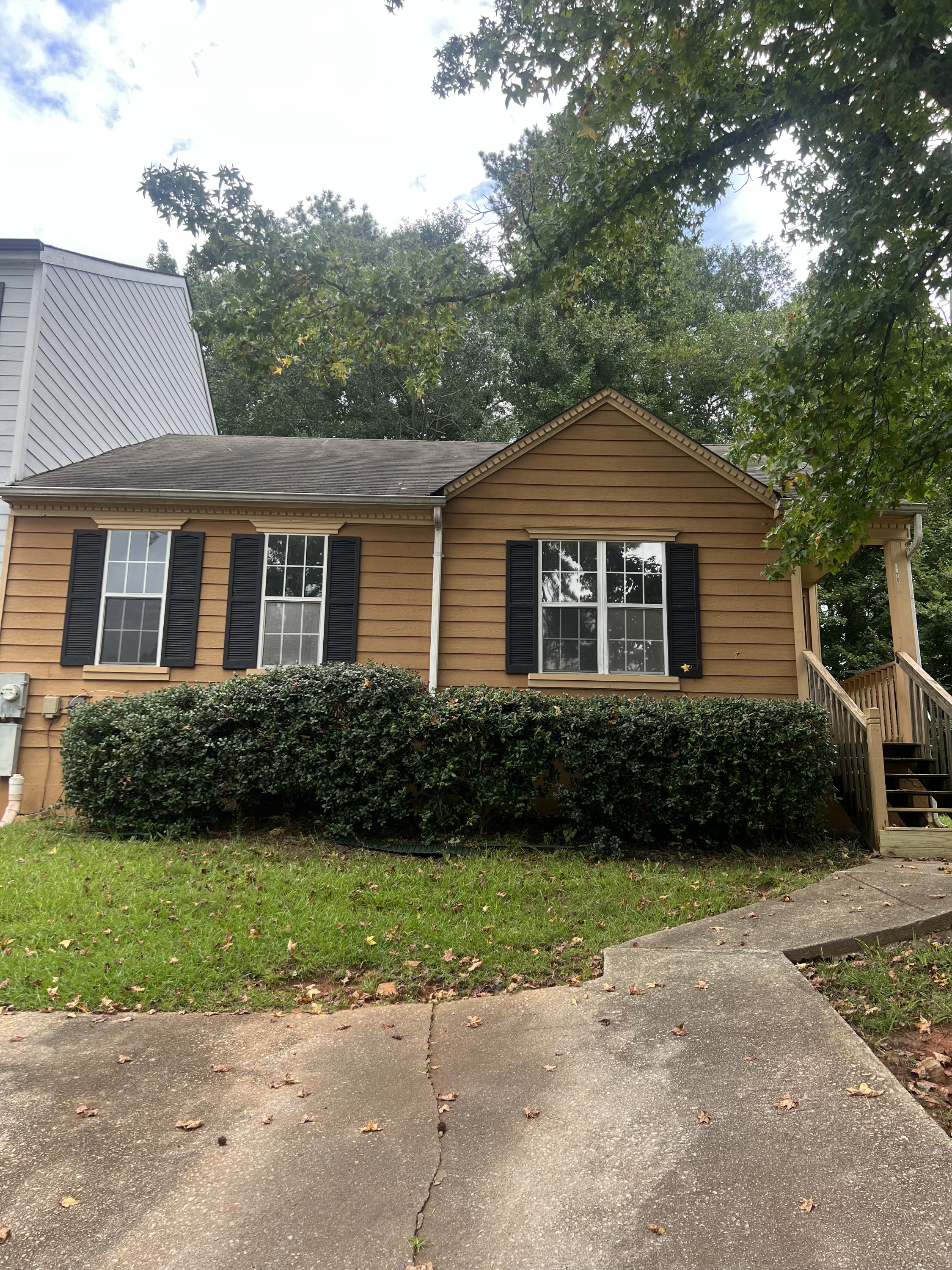 3476 Kingswood Run - 1